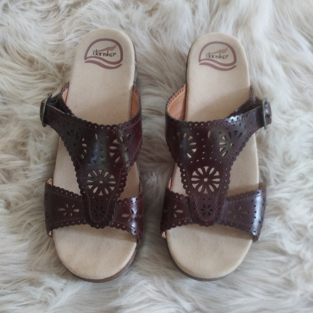 Dansko women's sandals with arch support